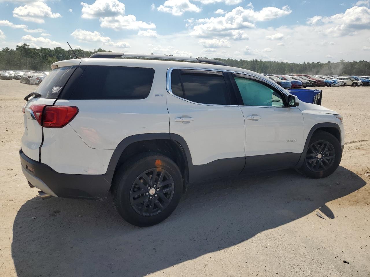 GMC ACADIA SLT-1