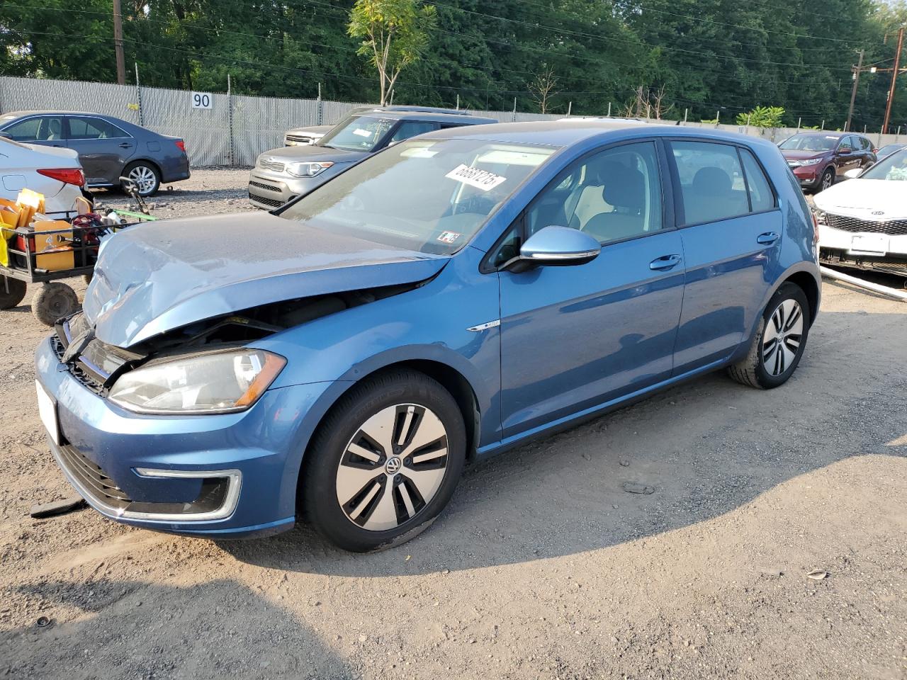 VOLKSWAGEN E-GOLF SE