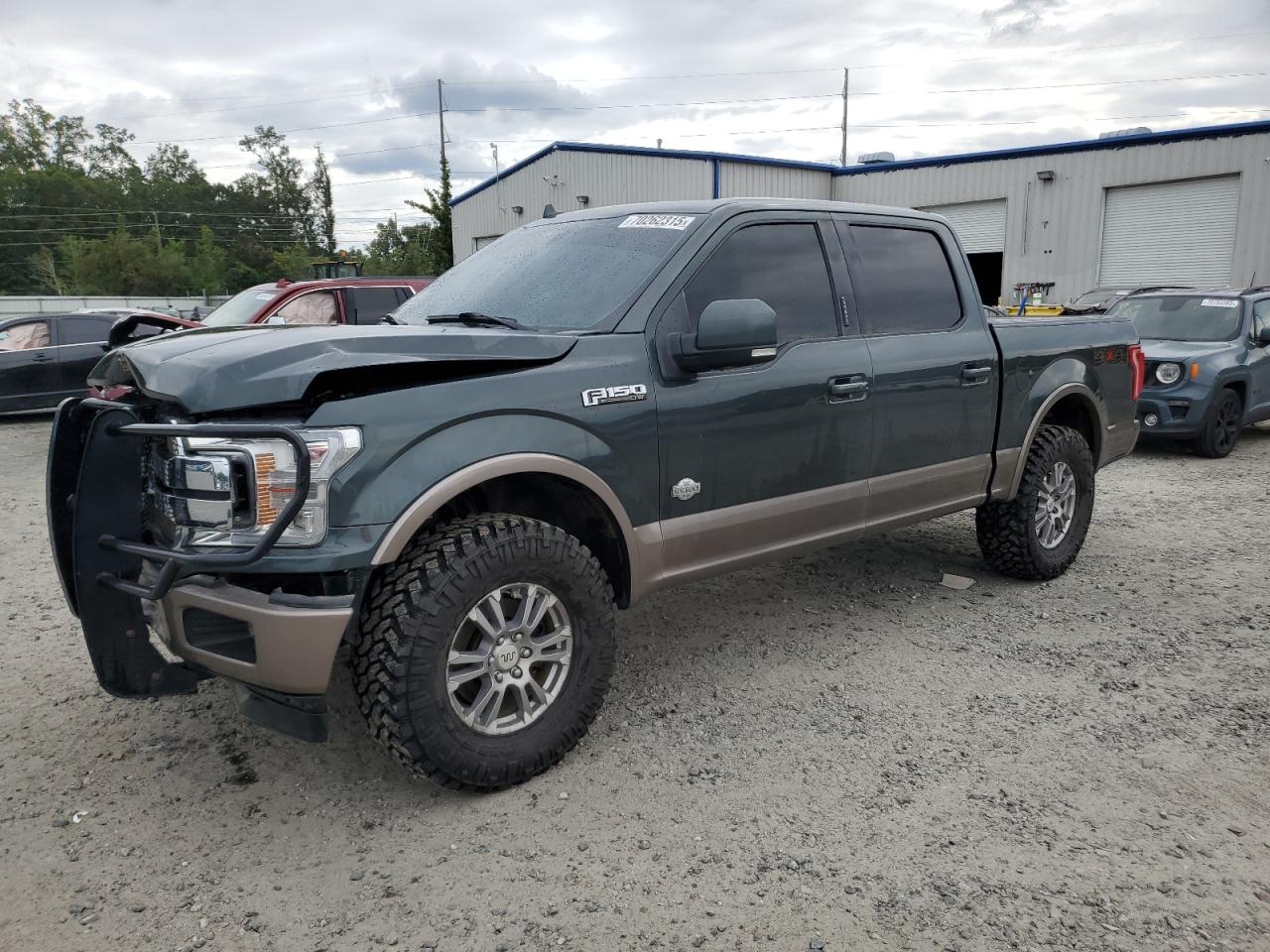 FORD F-150 SUPERCREW