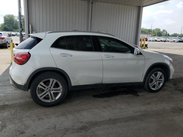 2019 MERCEDES-BENZ GLA 250 4M WDCTG4GB2KJ645408