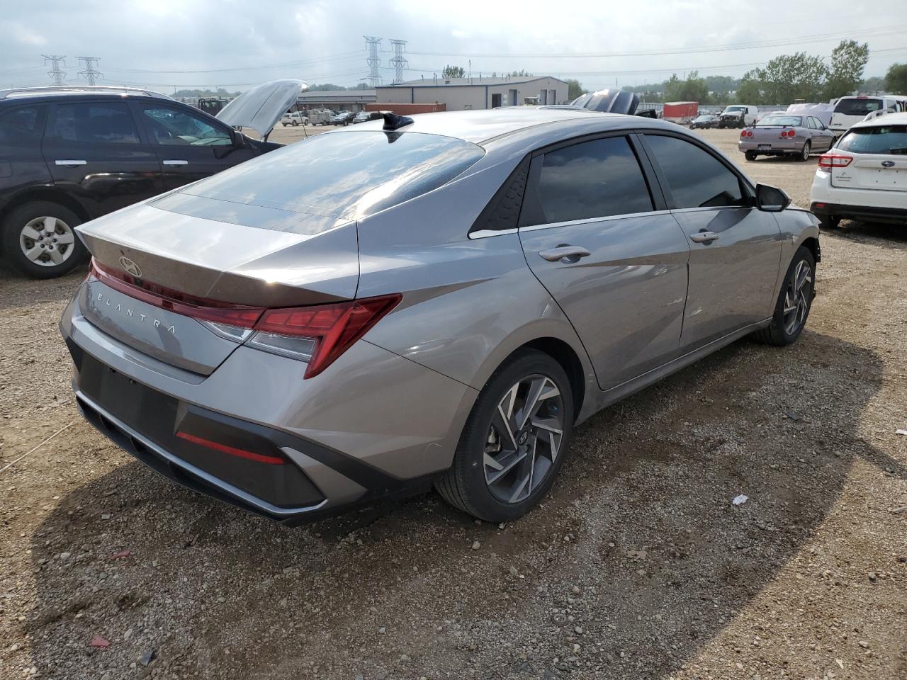 HYUNDAI ELANTRA SEL