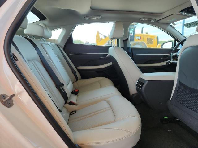 2024 HYUNDAI SONATA HYB KMHL54JJ1RA087407