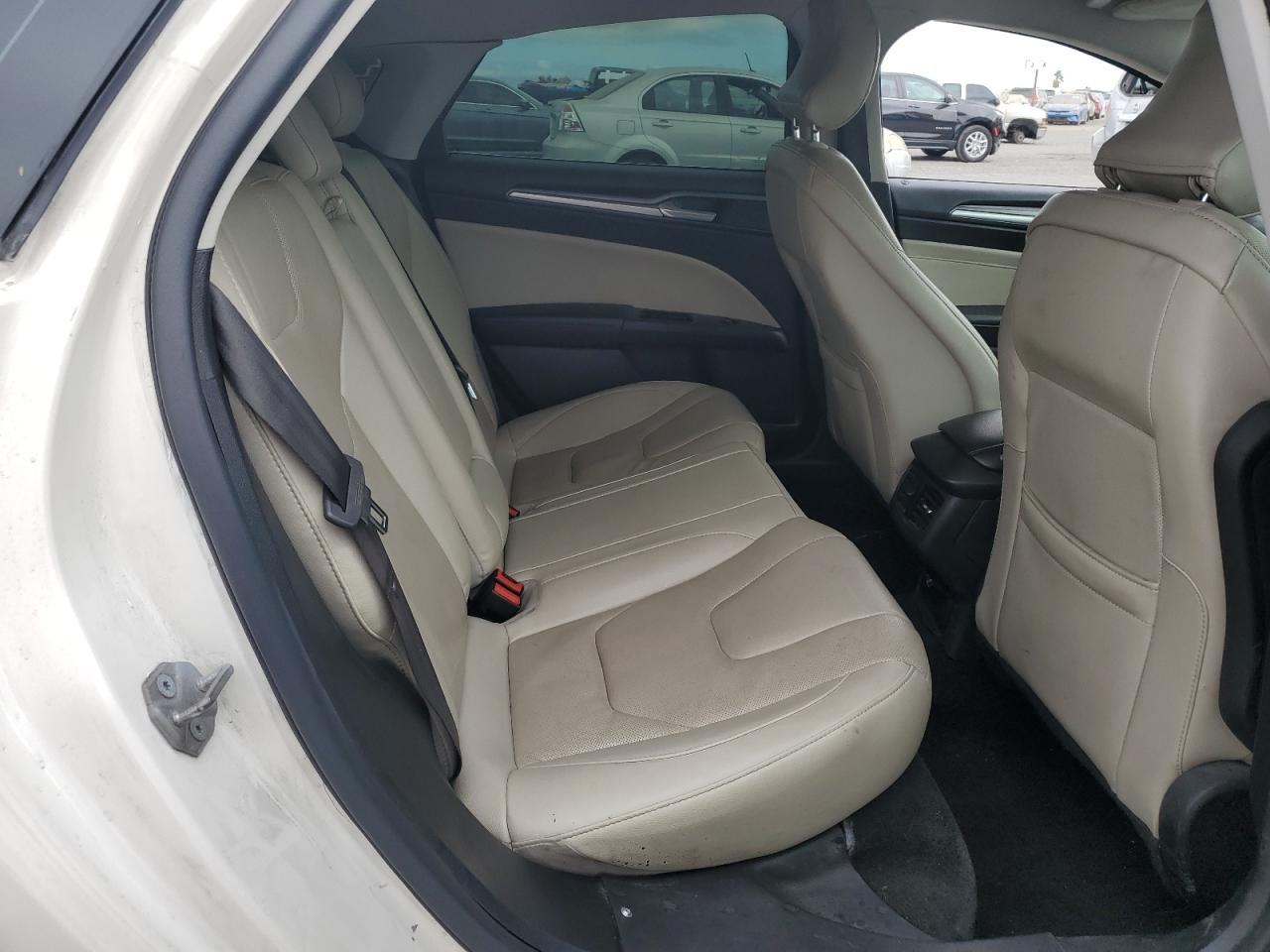 FORD FUSION TITANIUM HEV