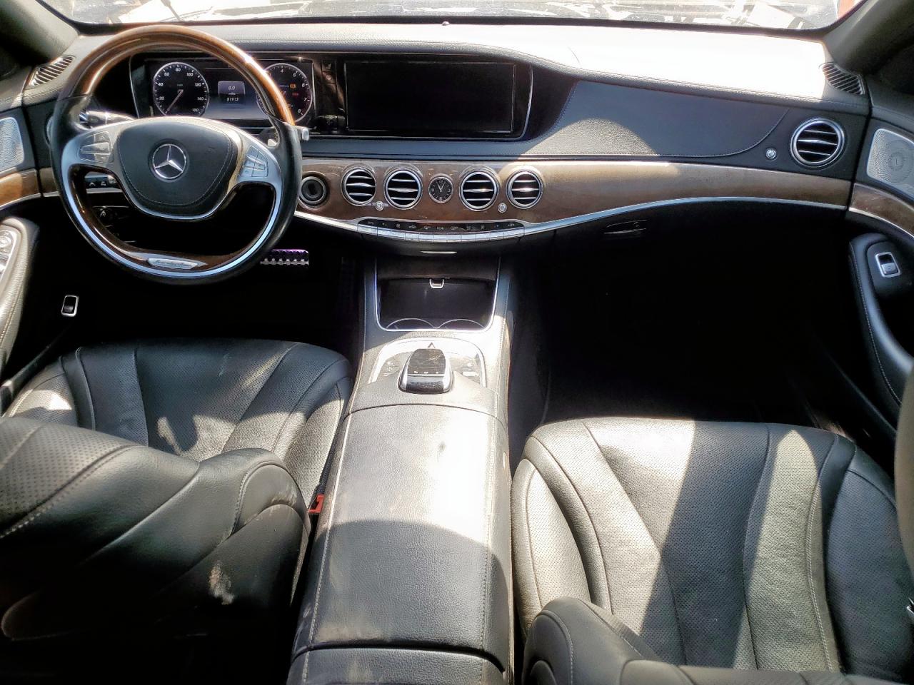 MERCEDES-BENZ S-CLASS 550