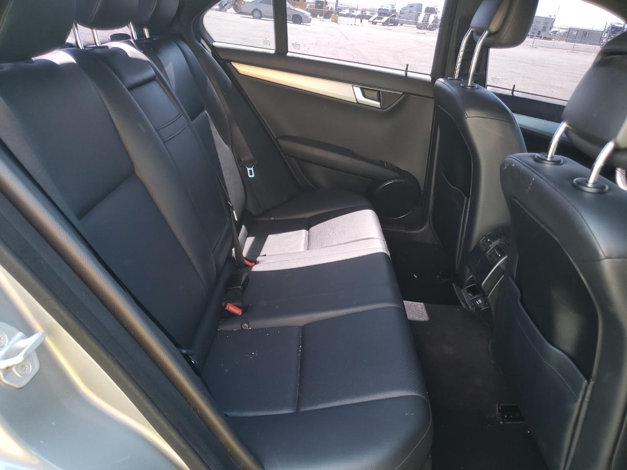 MERCEDES-BENZ C-CLASS 250