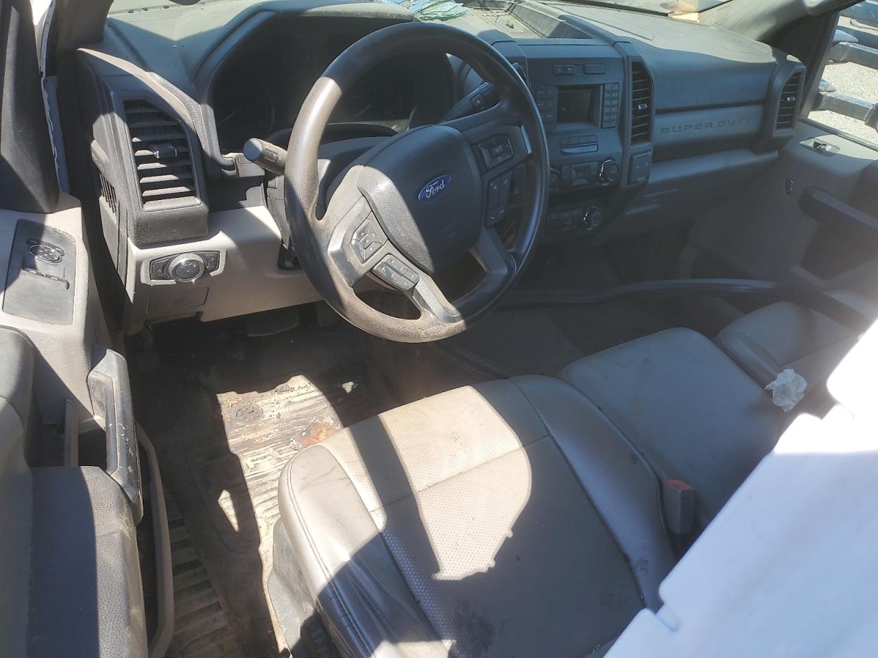 FORD F-450 SUPER DUTY