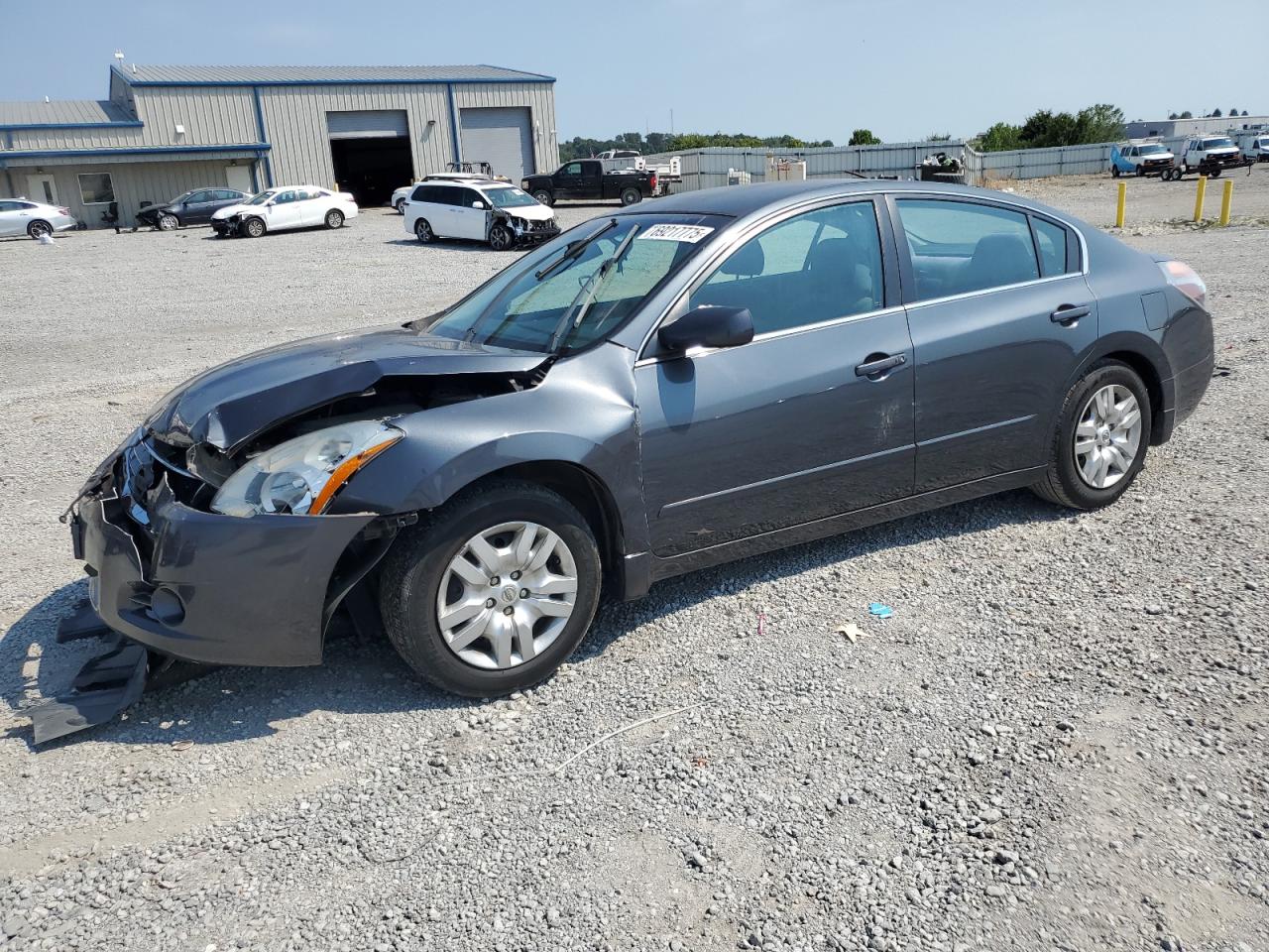 NISSAN ALTIMA BASE