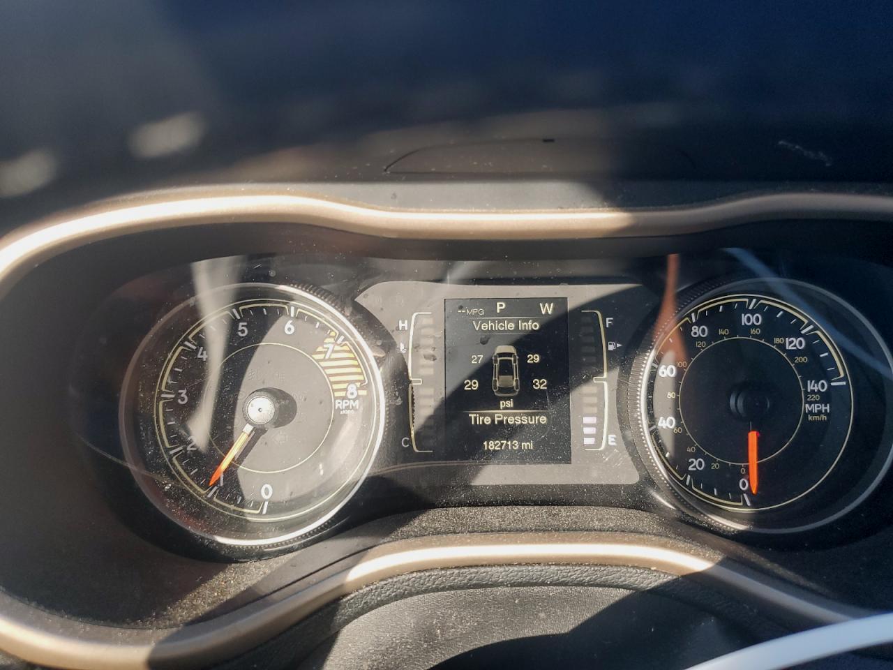 JEEP GRAND CHEROKEE LATITUDE