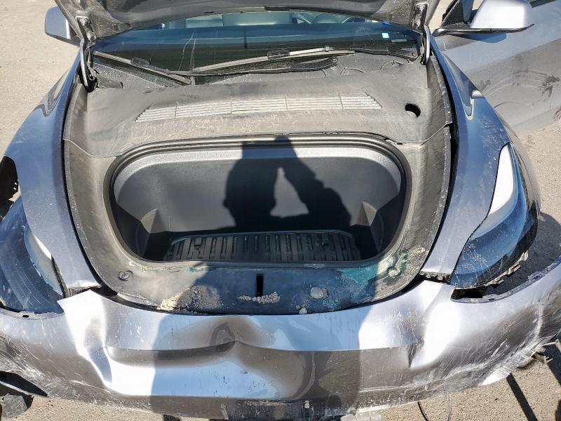 2024 TESLA MODEL Y 7SAYGAEE6RF099983