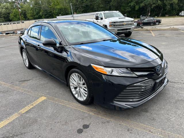2018 TOYOTA CAMRY HYBR 4T1B21HK3JU003088