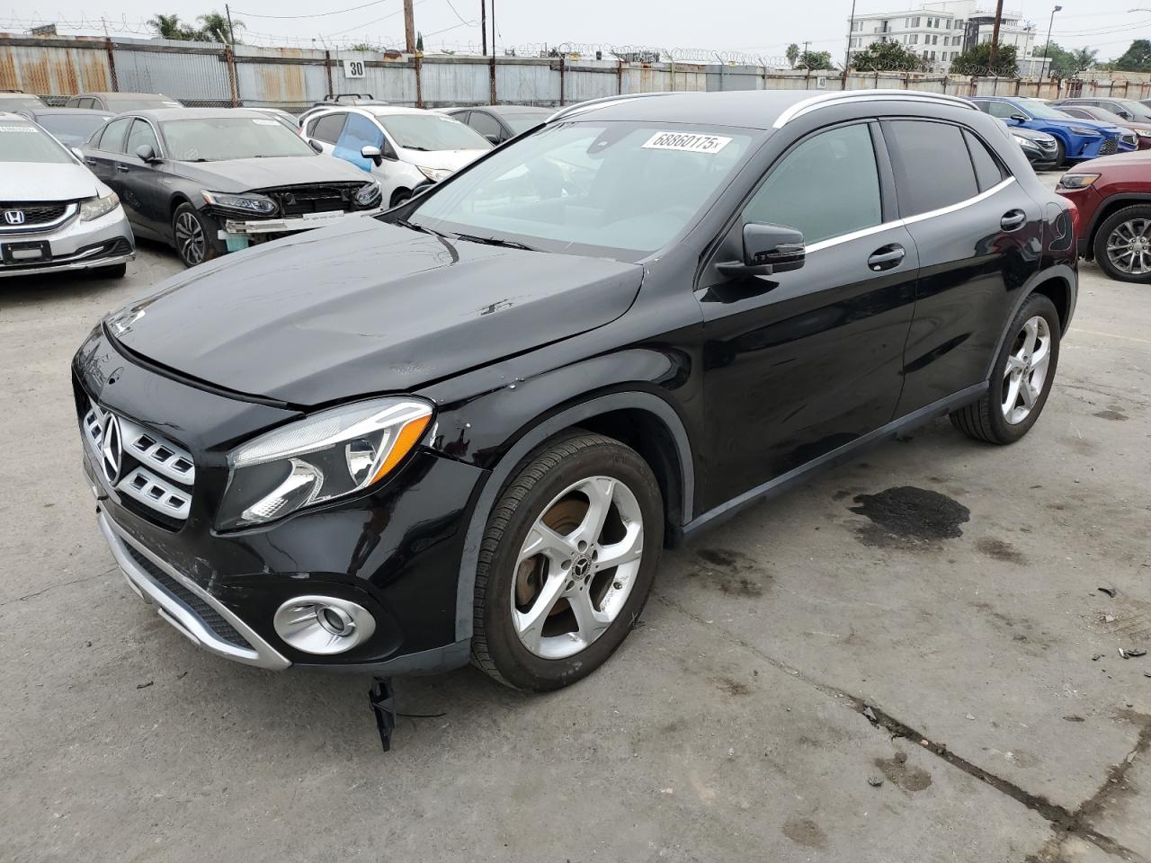 MERCEDES-BENZ GLA-CLASS 250