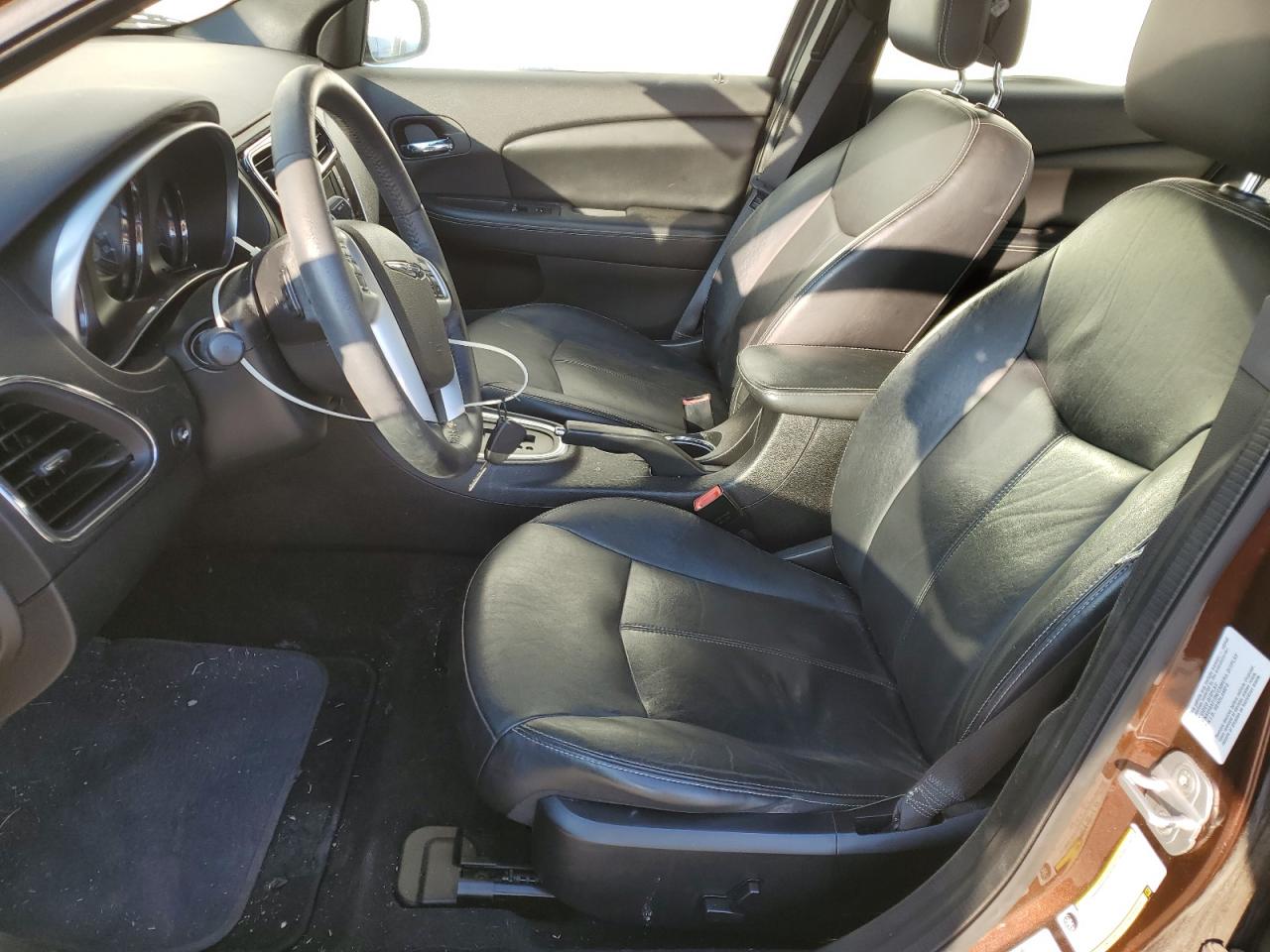 CHRYSLER 200 LIMITED