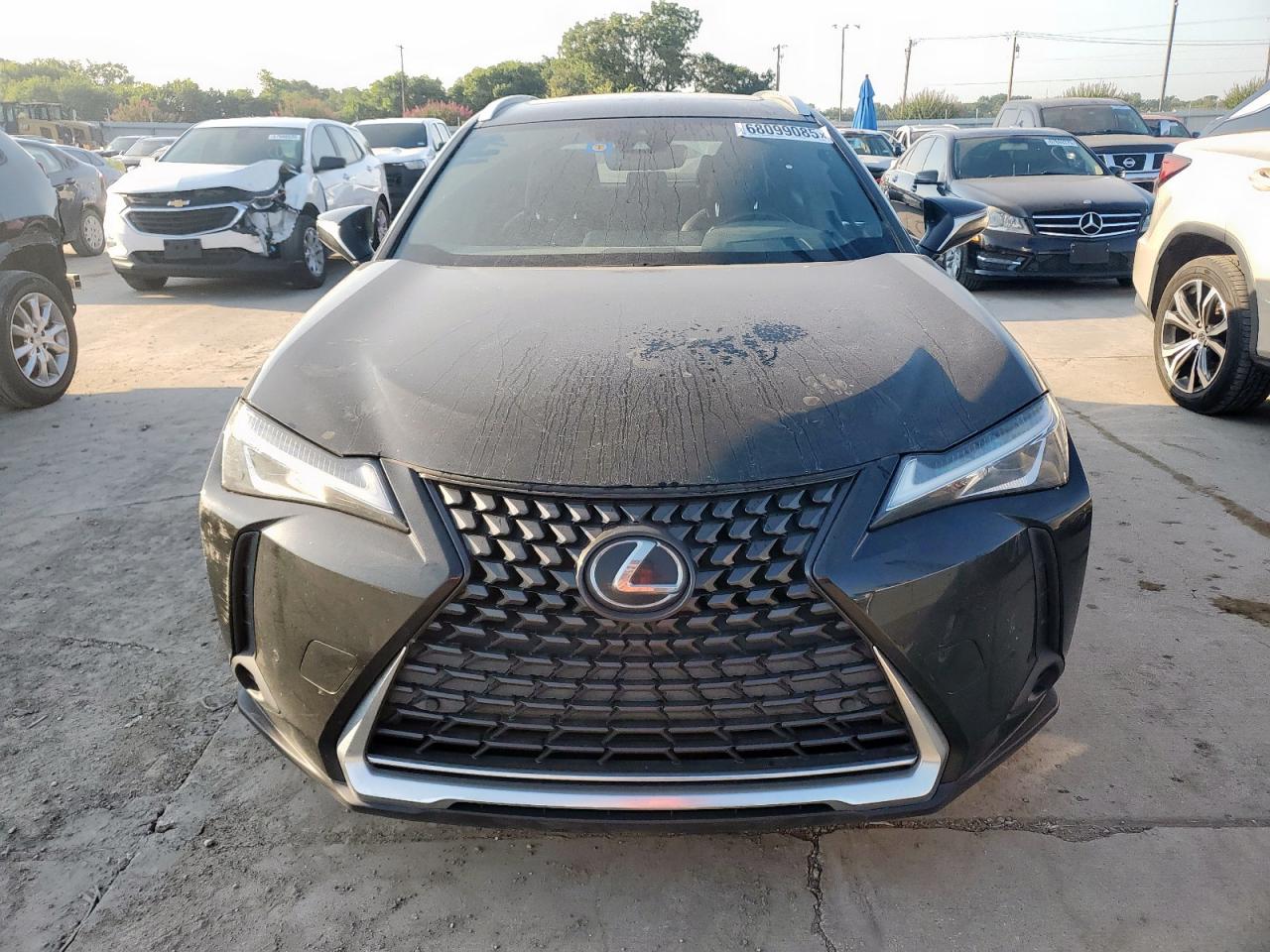 LEXUS UX 200