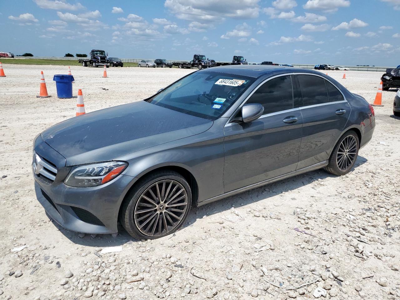 Lot #3232410881 2019 MERCEDES-BENZ C 300