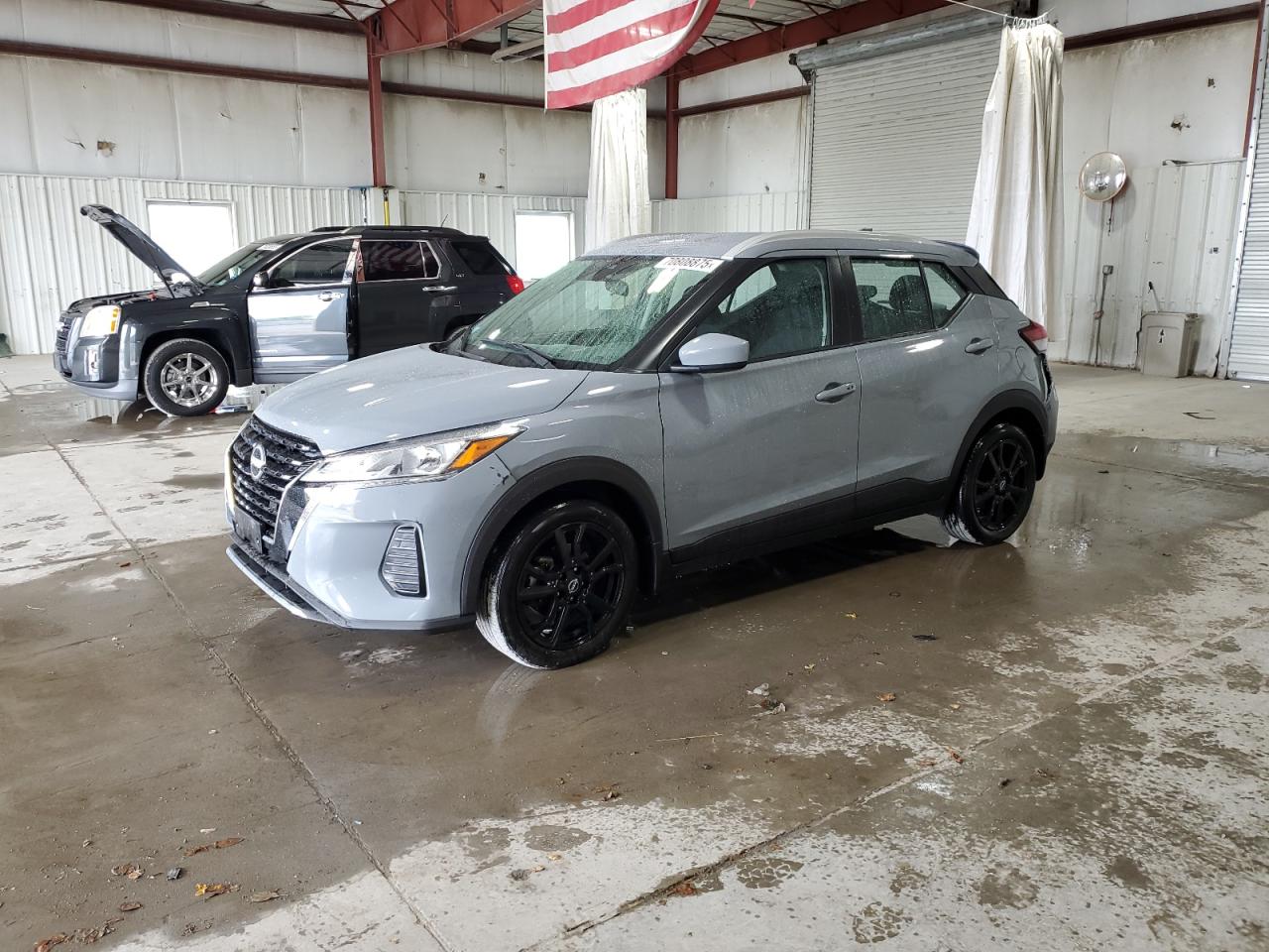 NISSAN KICKS SV
