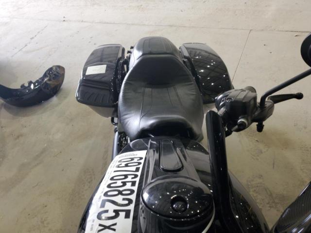 2018 HARLEY-DAVIDSON FLHXS STRE 1HD1KRC15JB651829