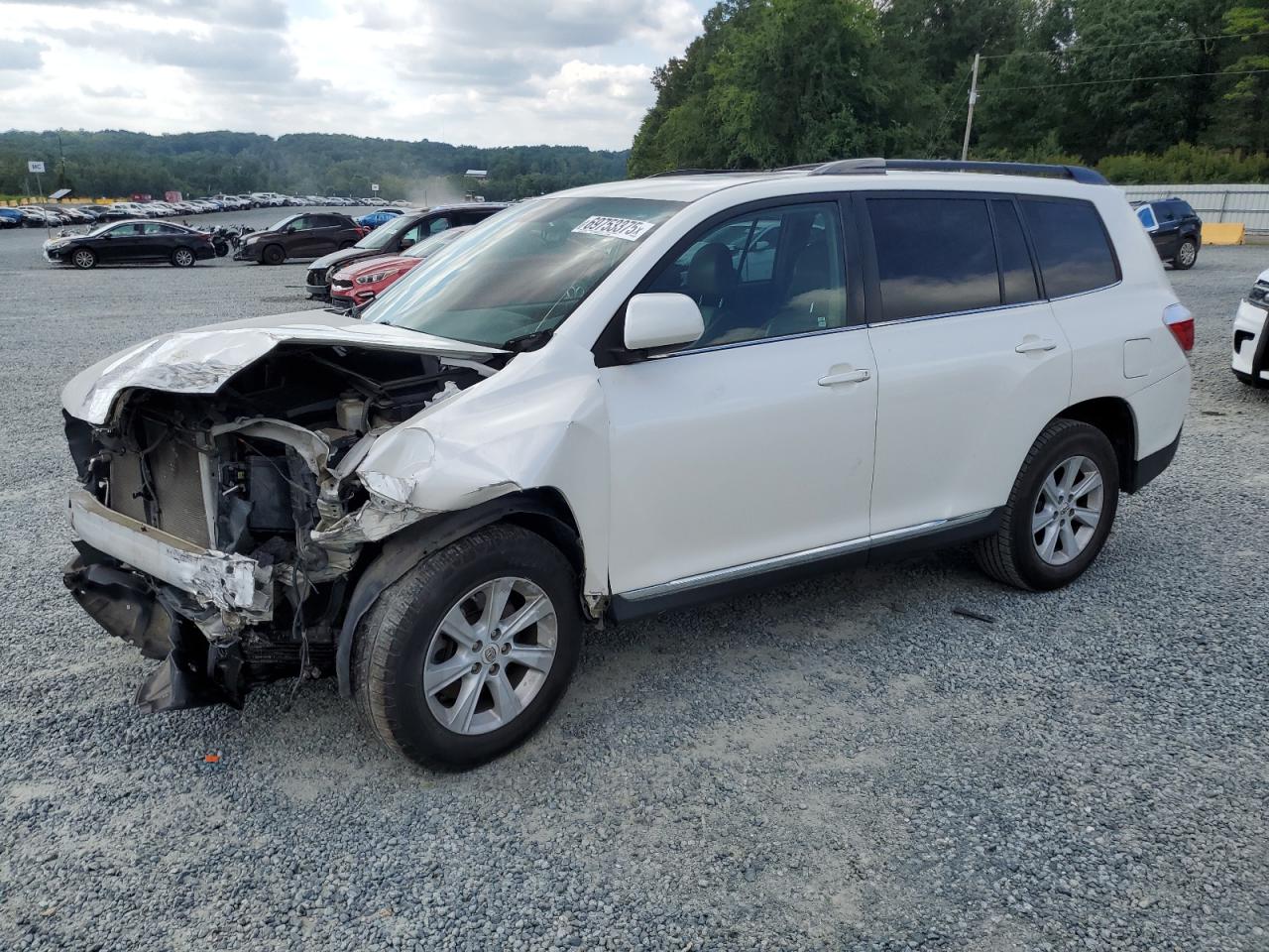 TOYOTA HIGHLANDER BASE