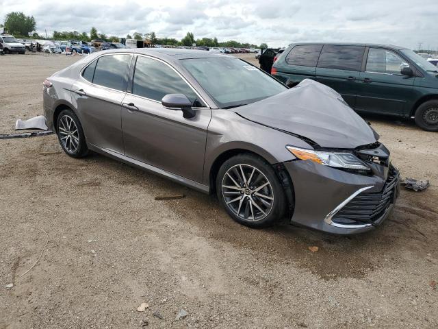 2021 TOYOTA CAMRY XLE - 4T1F11BK4MU032147