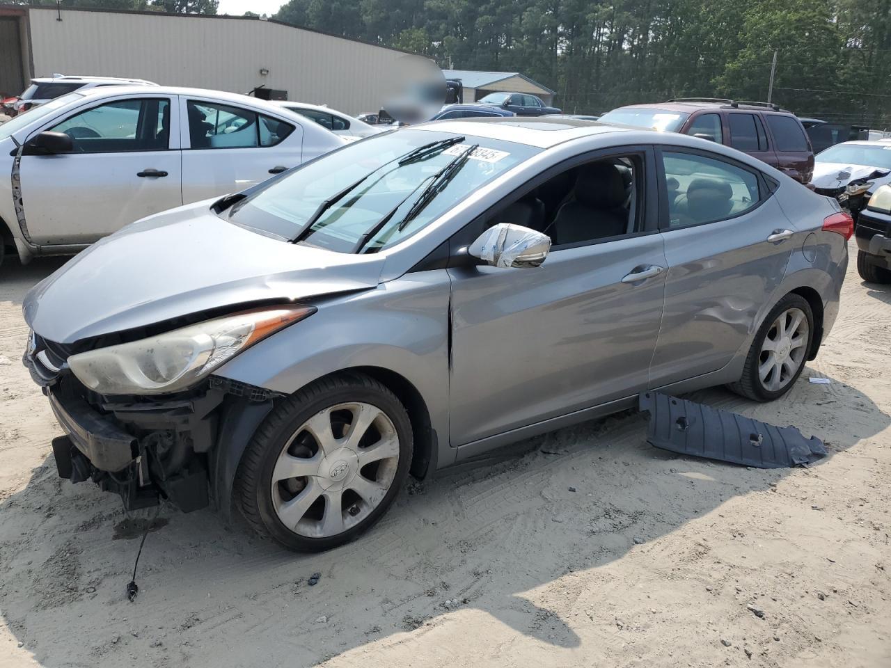 HYUNDAI ELANTRA GLS