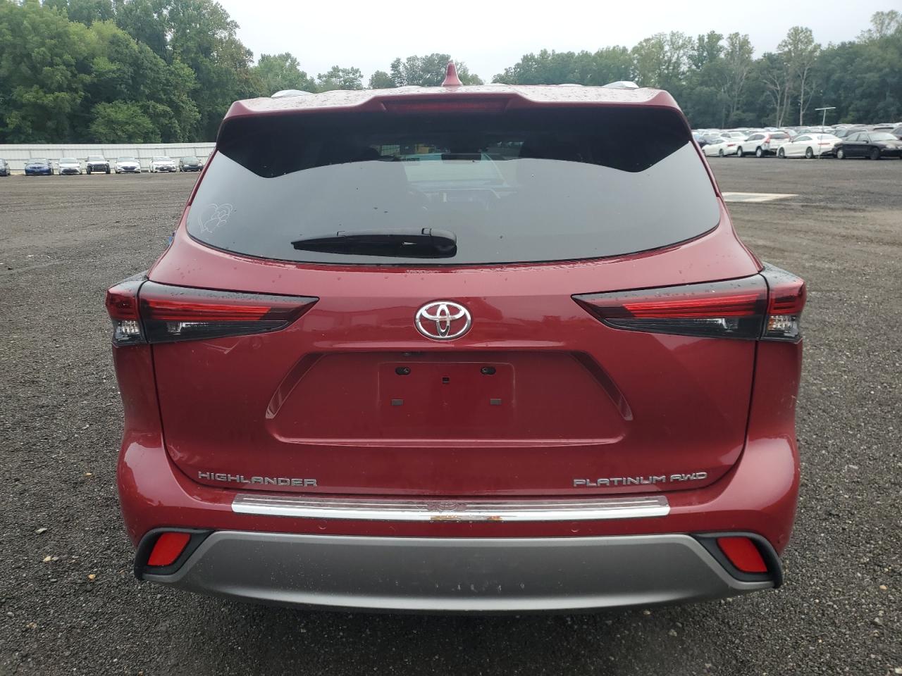 Lot #3246153102 2024 TOYOTA HIGHLANDER