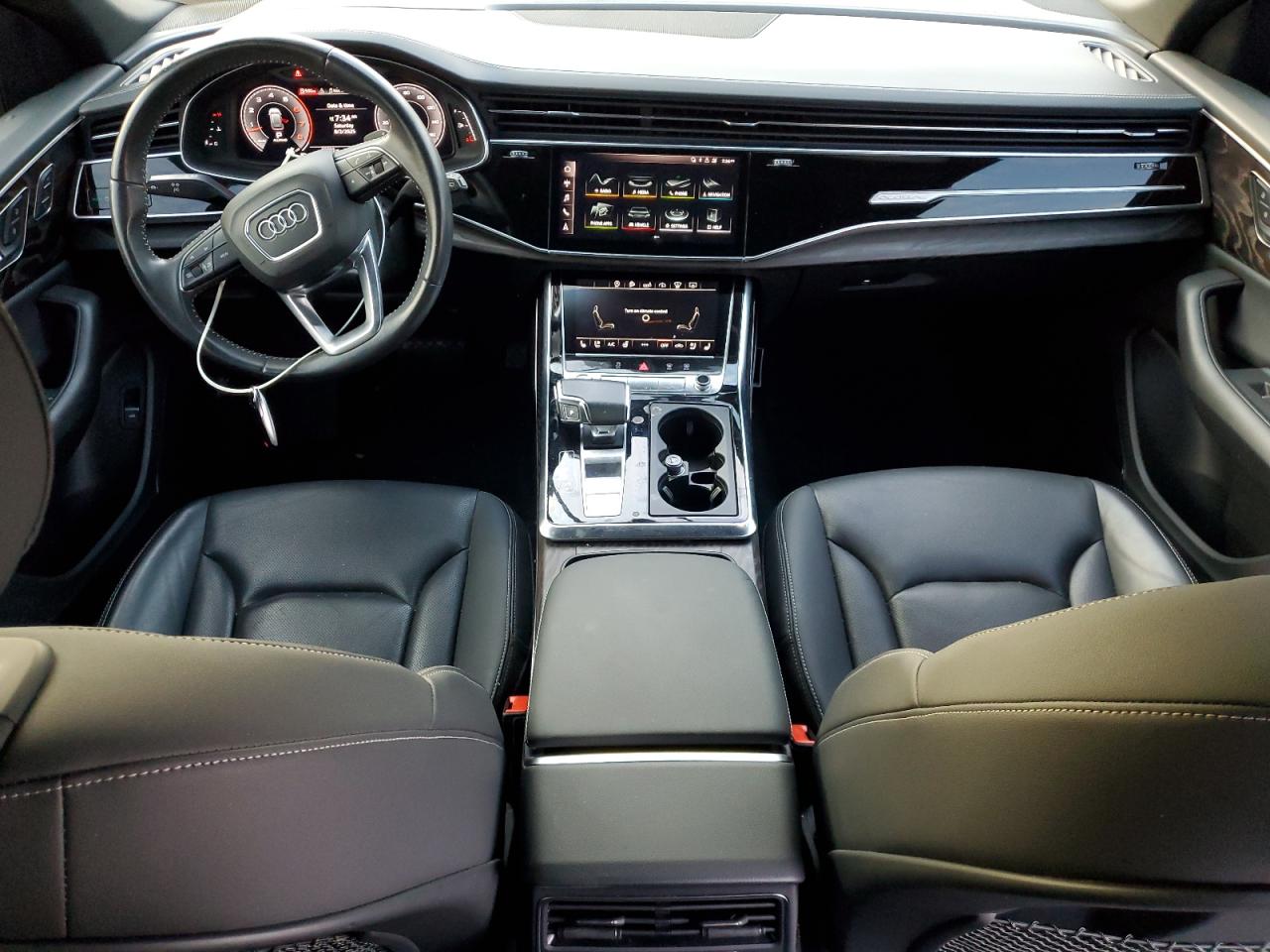 AUDI Q8 PRESTIGE S-LINE