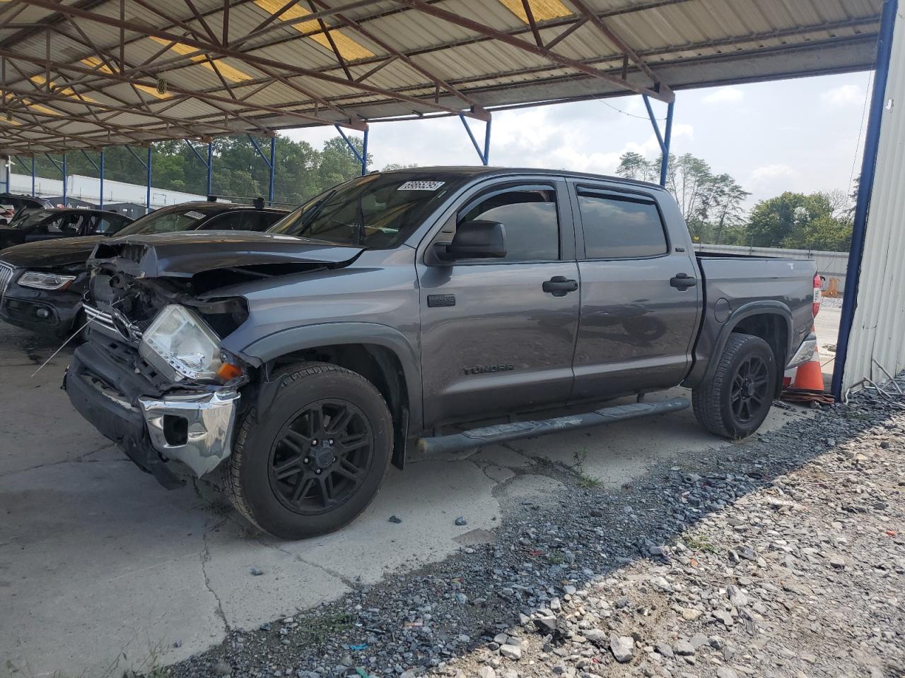 TOYOTA TUNDRA CREWMAX SR5