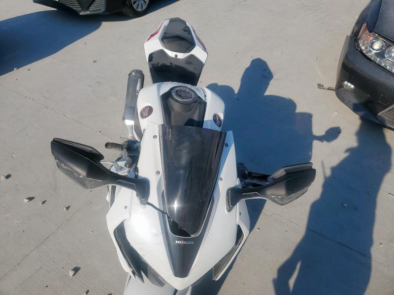 2025 HONDA CBR1000 RR JH2SC7715SK800248