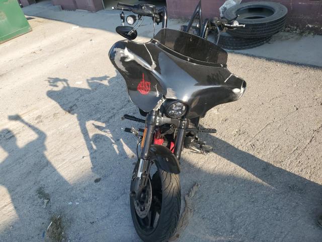 2017 HARLEY-DAVIDSON FXSE 1HD1TG918HB954820