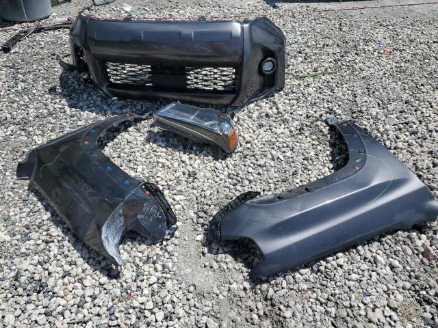 2021 TOYOTA 4RUNNER SR JTEMU5JR4M5970373