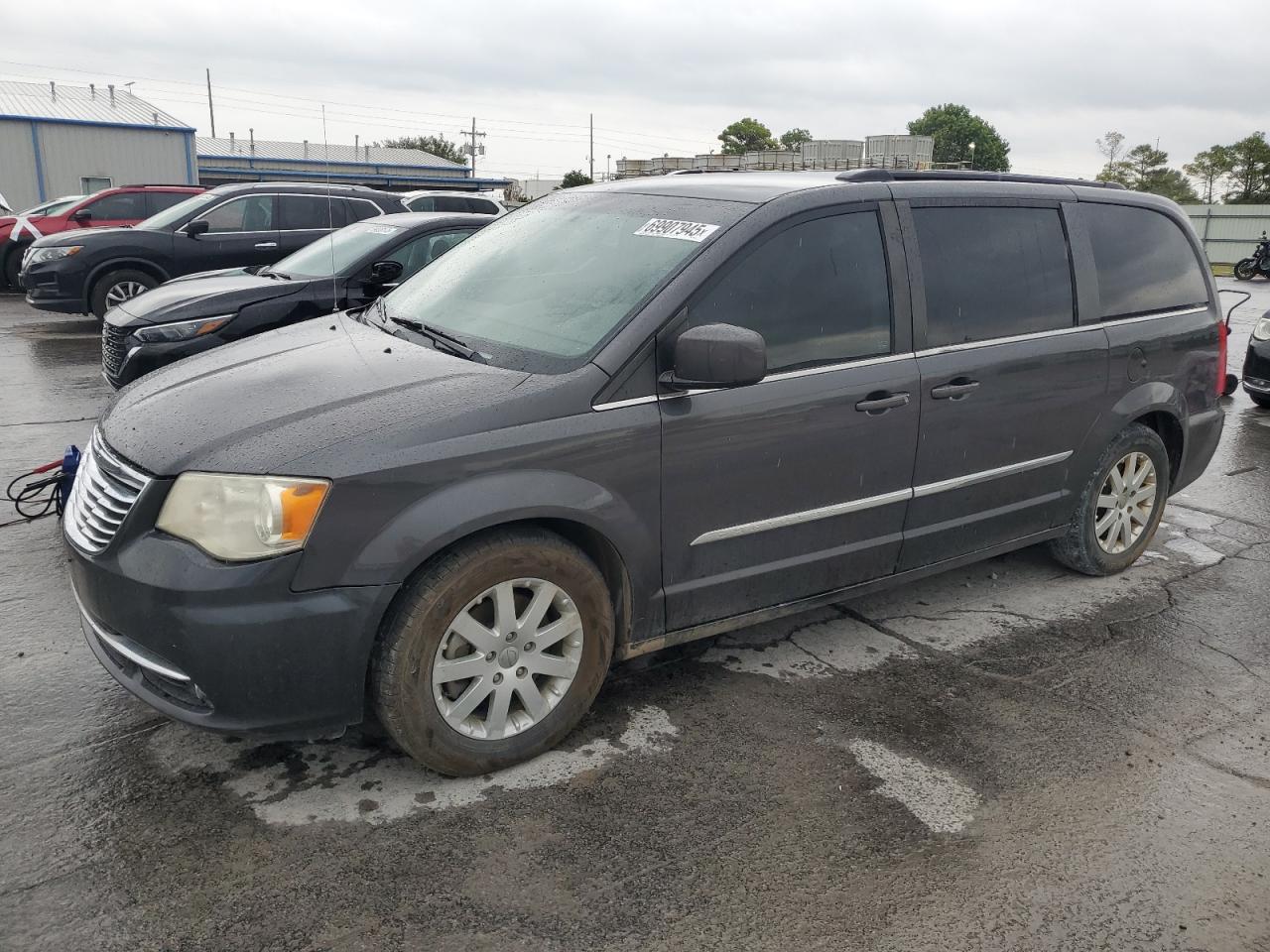 CHRYSLER TOWN & COUNTRY TOURING
