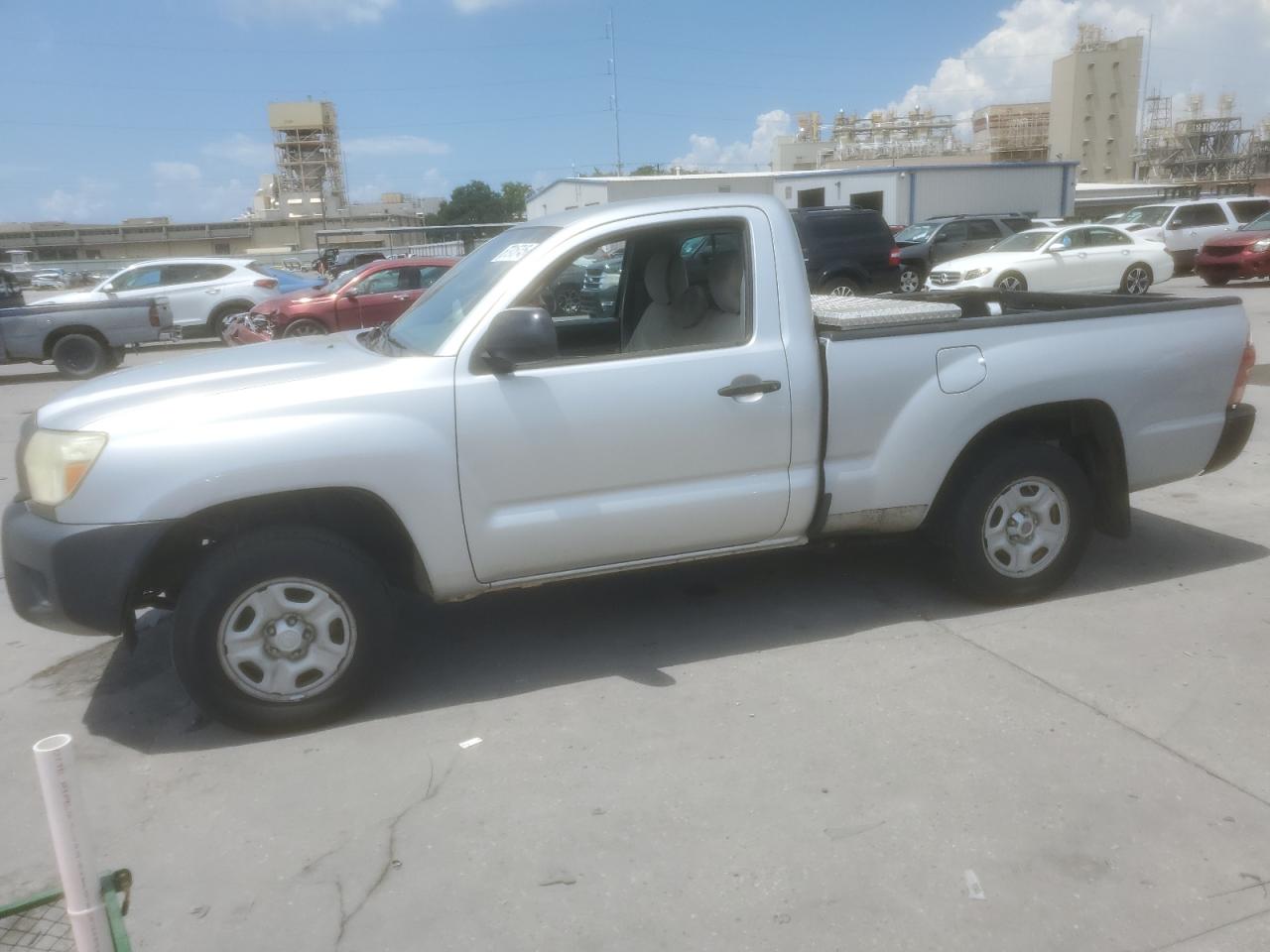 TOYOTA TACOMA