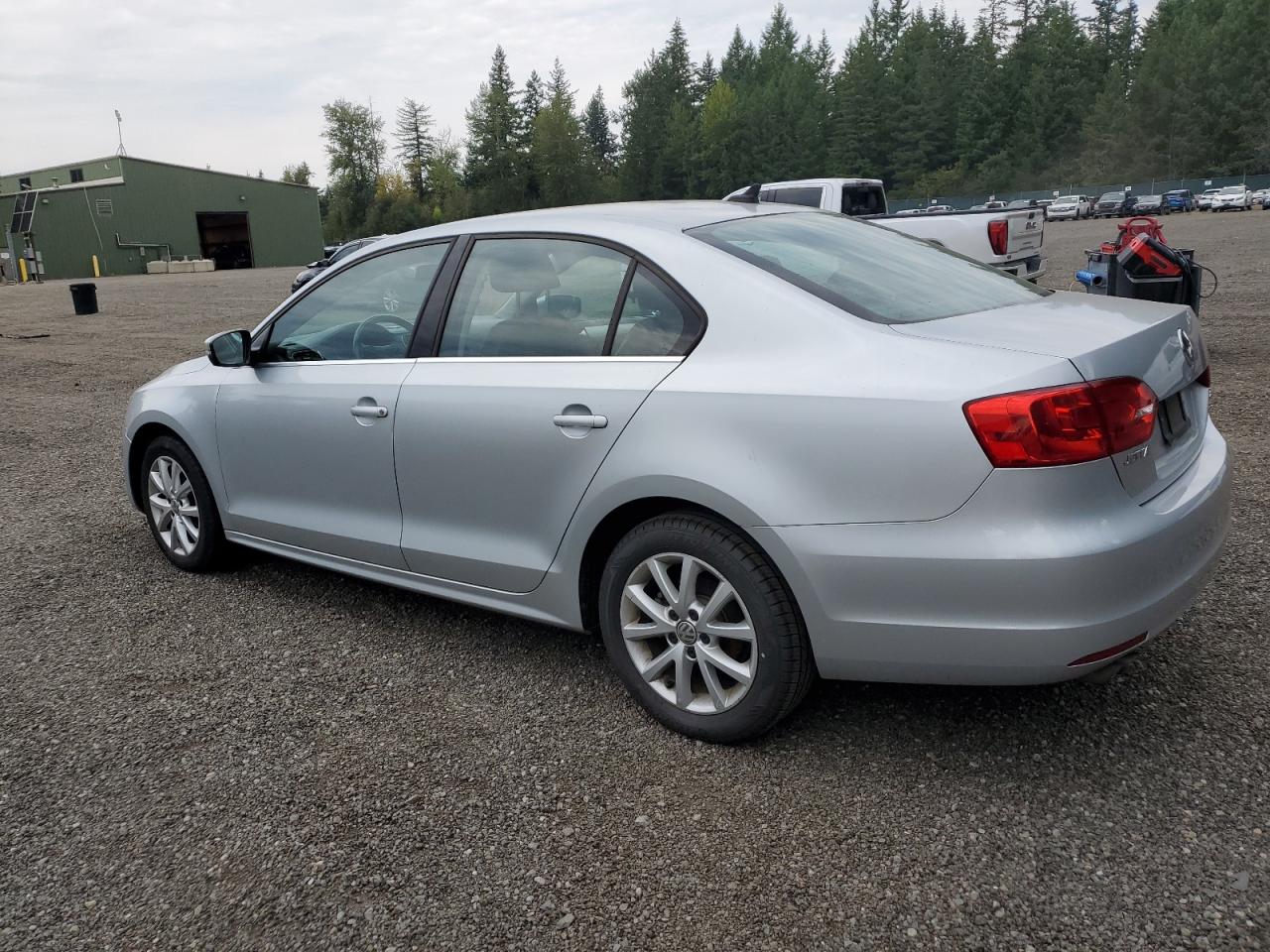 VOLKSWAGEN JETTA SE