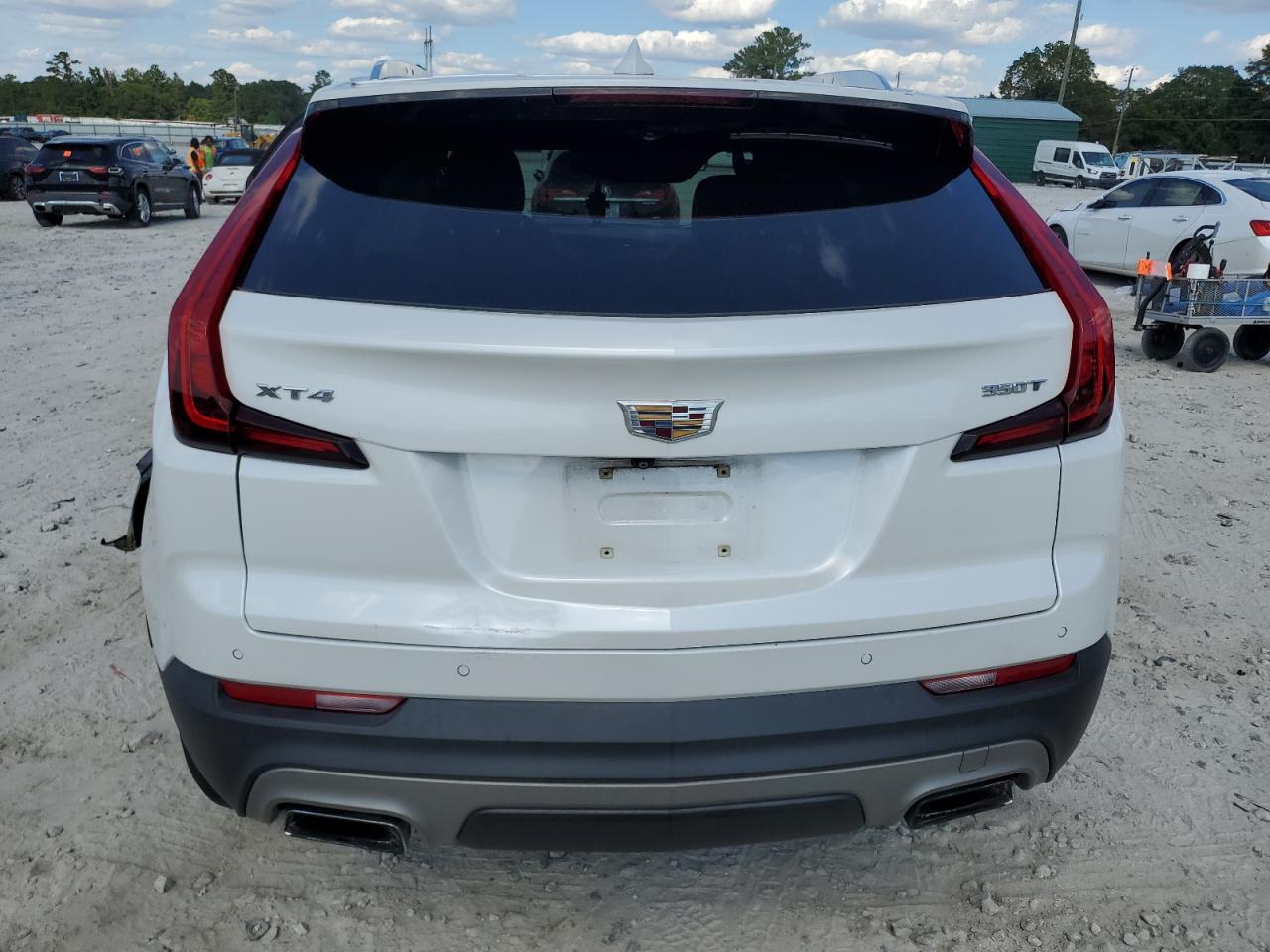 CADILLAC XT4 PREMIUM LUXURY