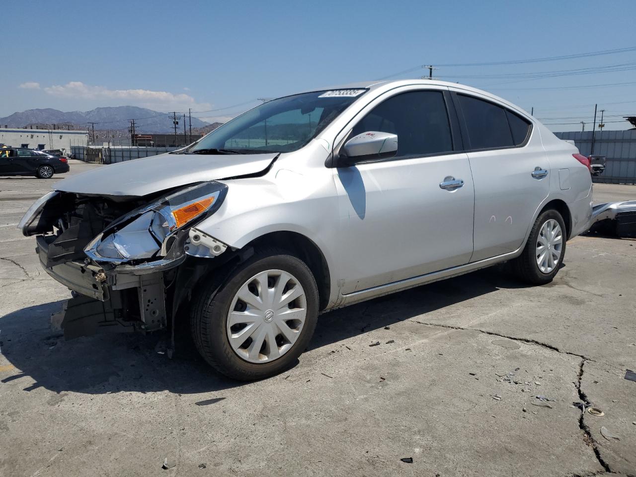 NISSAN VERSA S
