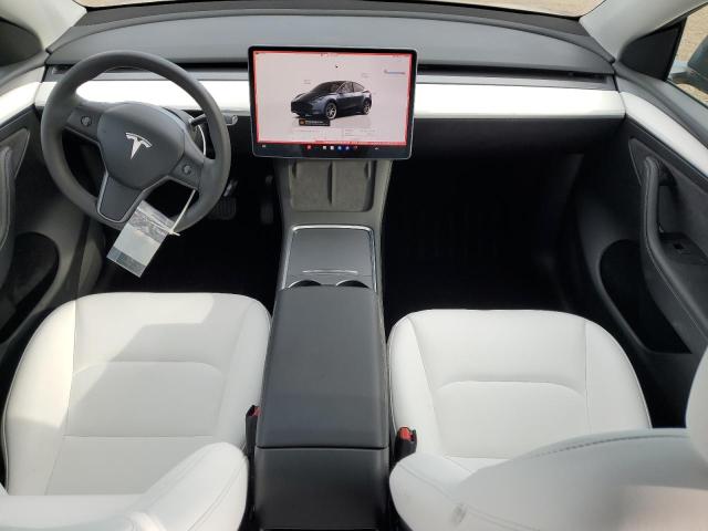 2024 TESLA MODEL Y - 7SAYGDEE6RF027747