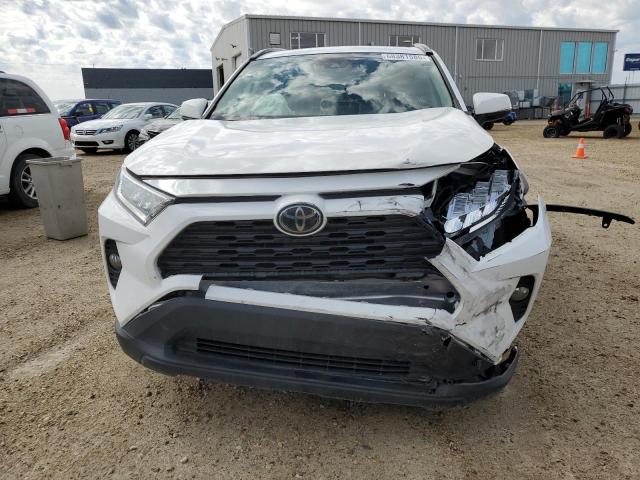 2021 TOYOTA RAV4 XLE 2T3R1RFV0MW149697