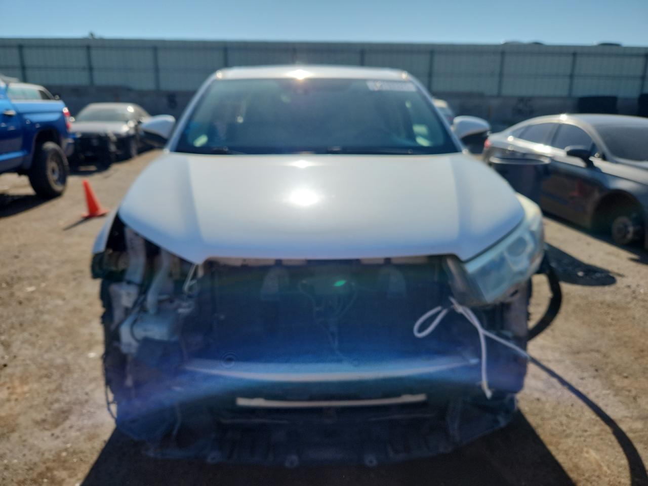 TOYOTA HIGHLANDER LIMITED