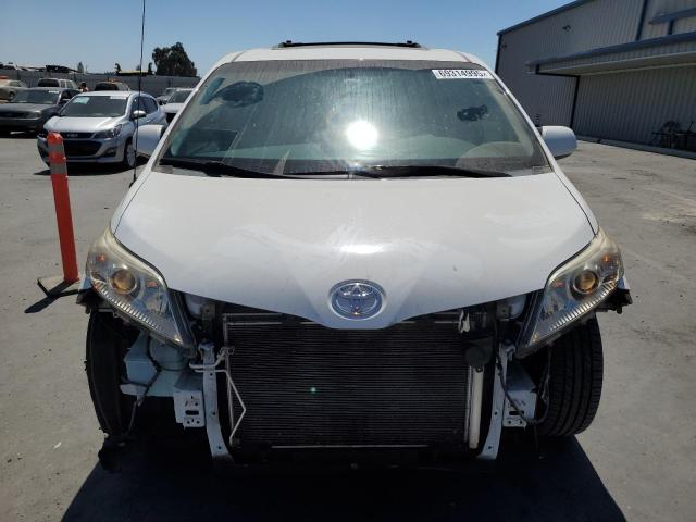 2014 TOYOTA SIENNA XLE - 5TDYK3DC8ES499119