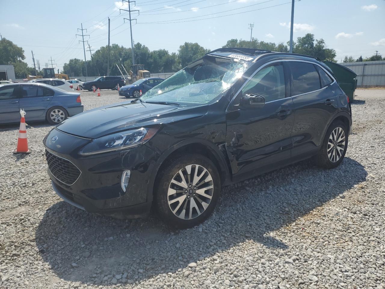 FORD ESCAPE TITANIUM