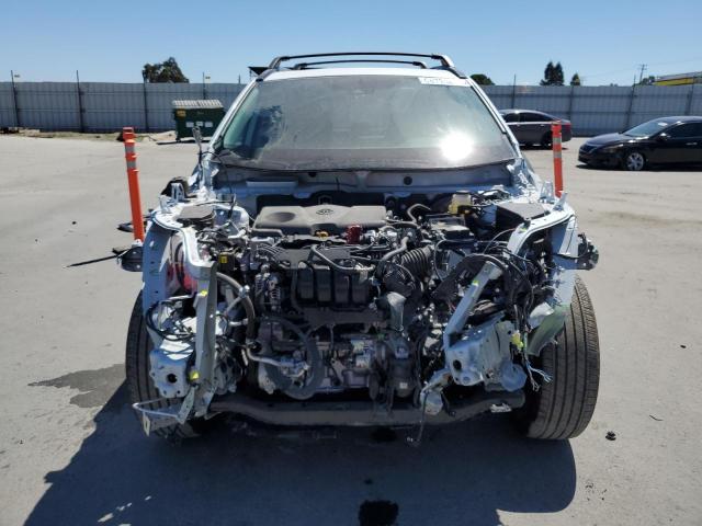 2025 TOYOTA RAV4 XLE P 2T3A1RFV1SW497454