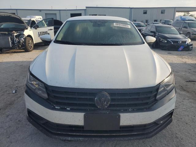 2018 VOLKSWAGEN PASSAT S 1VWAA7A34JC045359