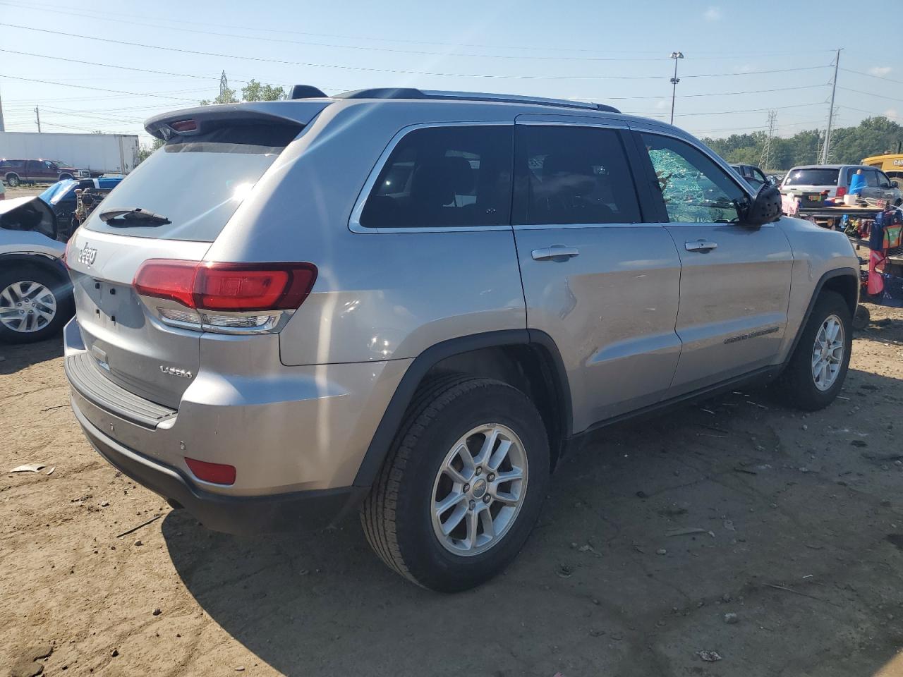 JEEP GRAND CHEROKEE LAREDO
