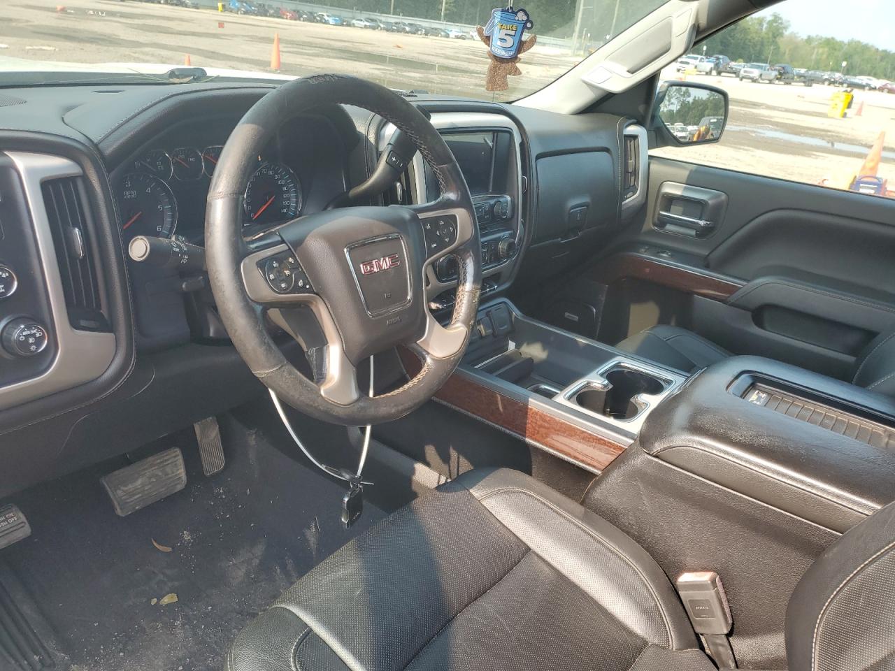 GMC SIERRA K1500 SLT