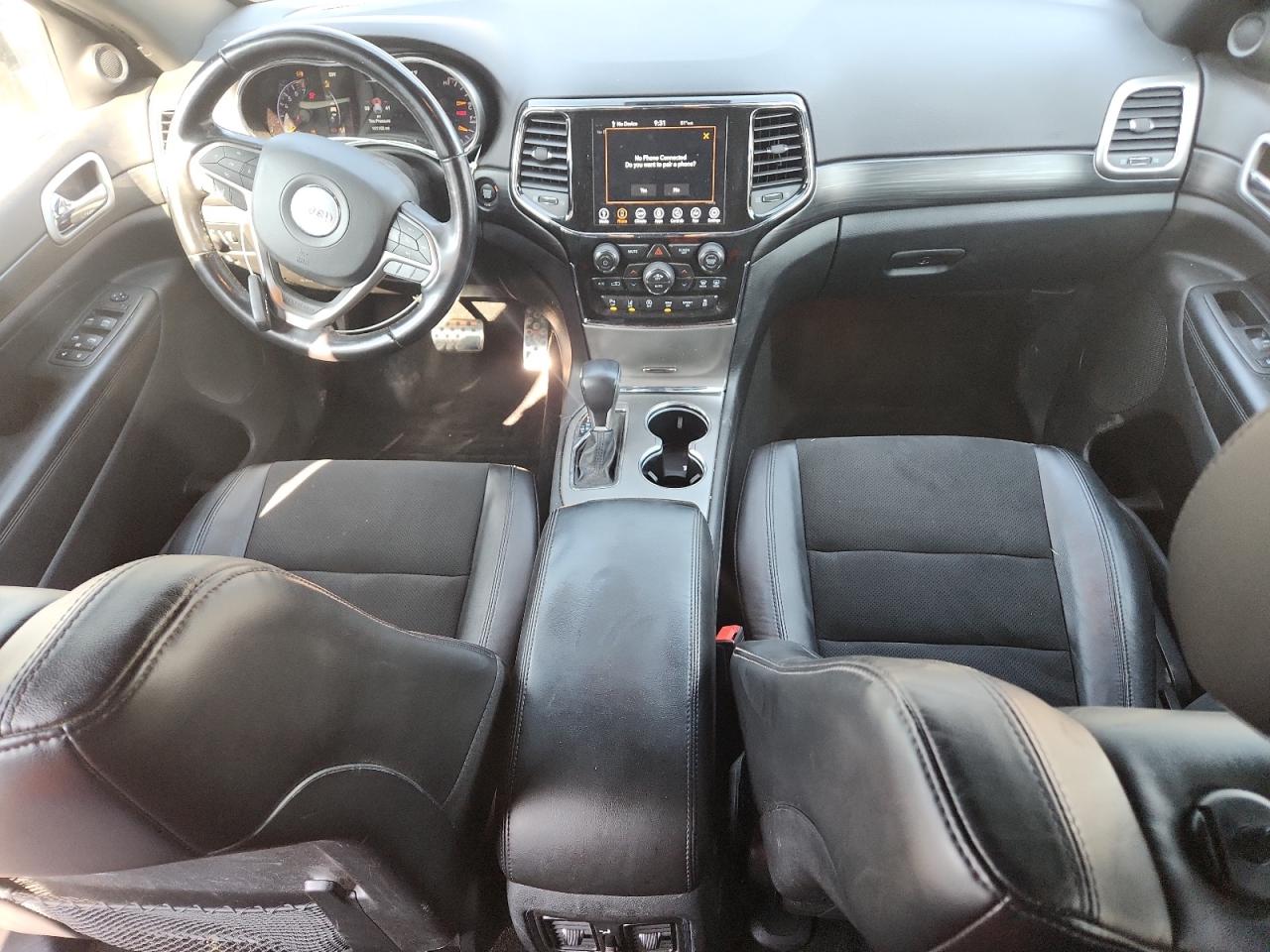 JEEP GRAND CHEROKEE LAREDO