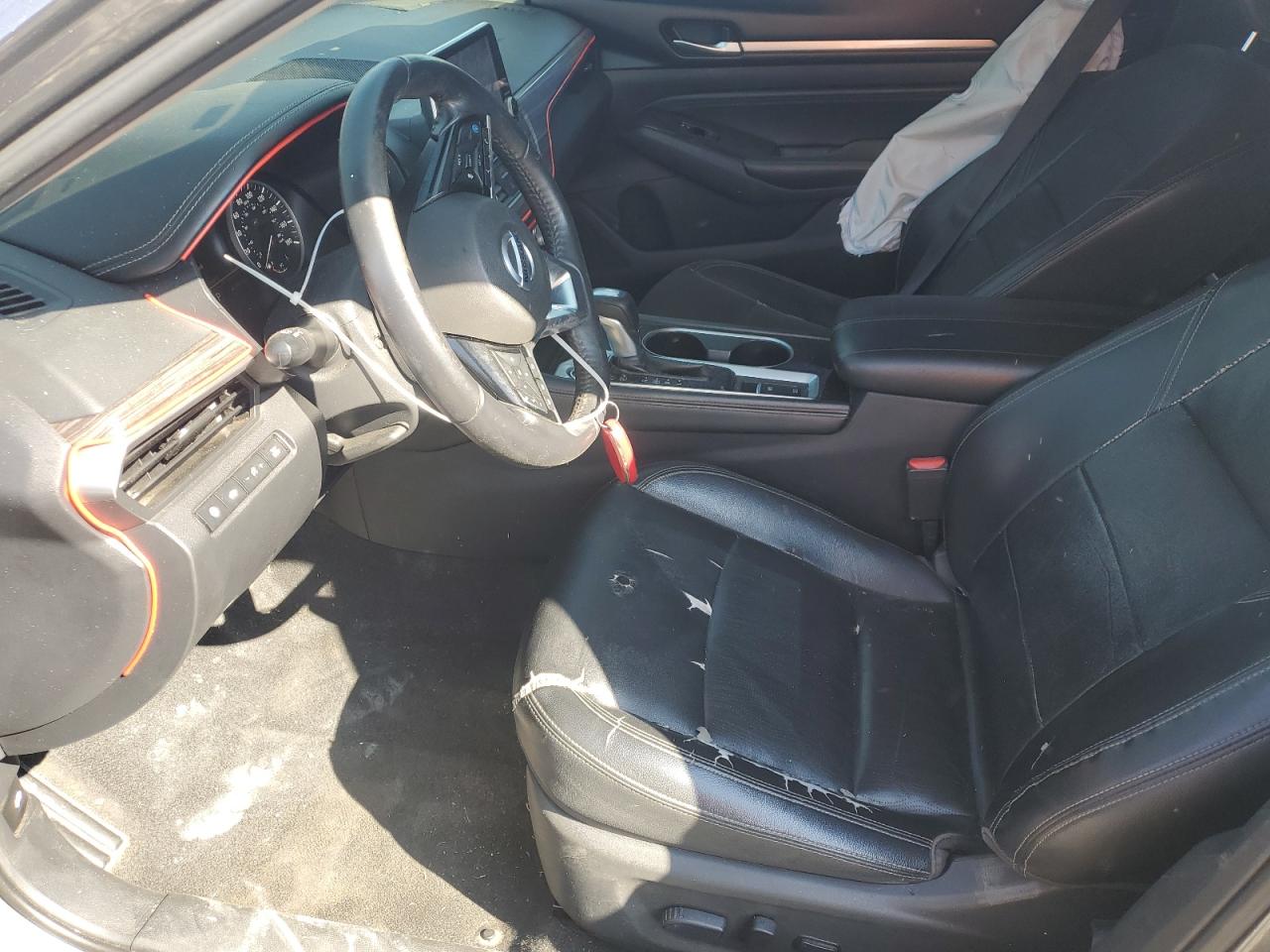 NISSAN ALTIMA PLATINUM