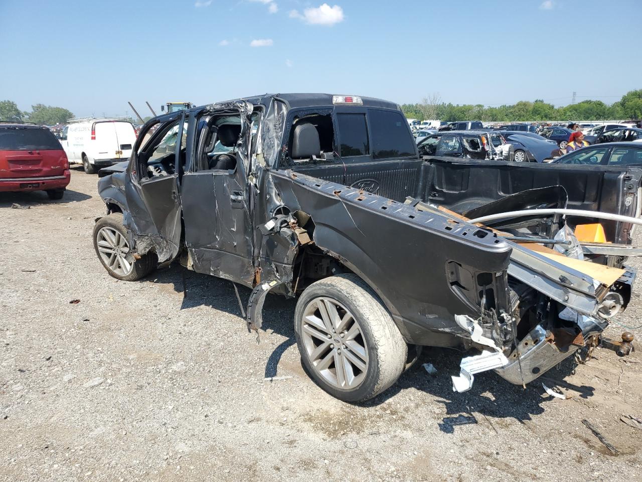 FORD F-150 SUPERCREW