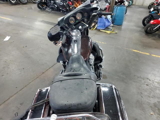 2011 HARLEY-DAVIDSON FLHTCU 1HD1FC416BB626035