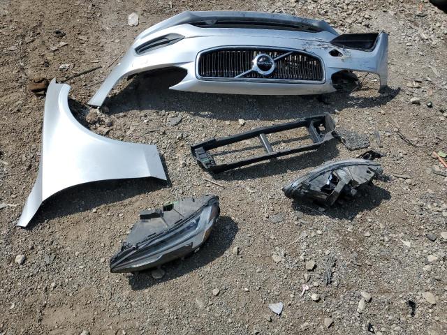 2018 VOLVO S90 T5 MOM - LVY982MK3JP016055