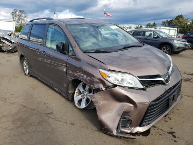 2019 TOYOTA SIENNA LE 5TDKZ3DC8KS972806