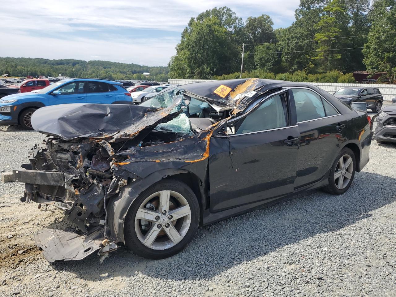 TOYOTA CAMRY L